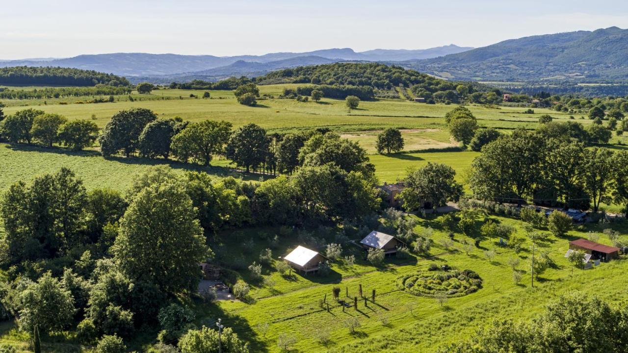 Glamping In Toscana, Luxury Tents In Agriturismo Biologico Sorano  ภายนอก รูปภาพ