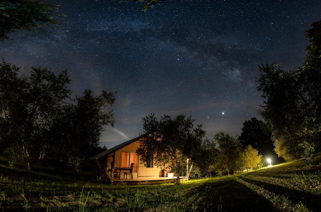 Glamping In Toscana, Luxury Tents In Agriturismo Biologico Sorano  ภายนอก รูปภาพ