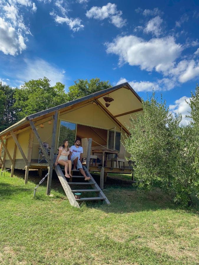 Glamping In Toscana, Luxury Tents In Agriturismo Biologico Sorano  ภายนอก รูปภาพ