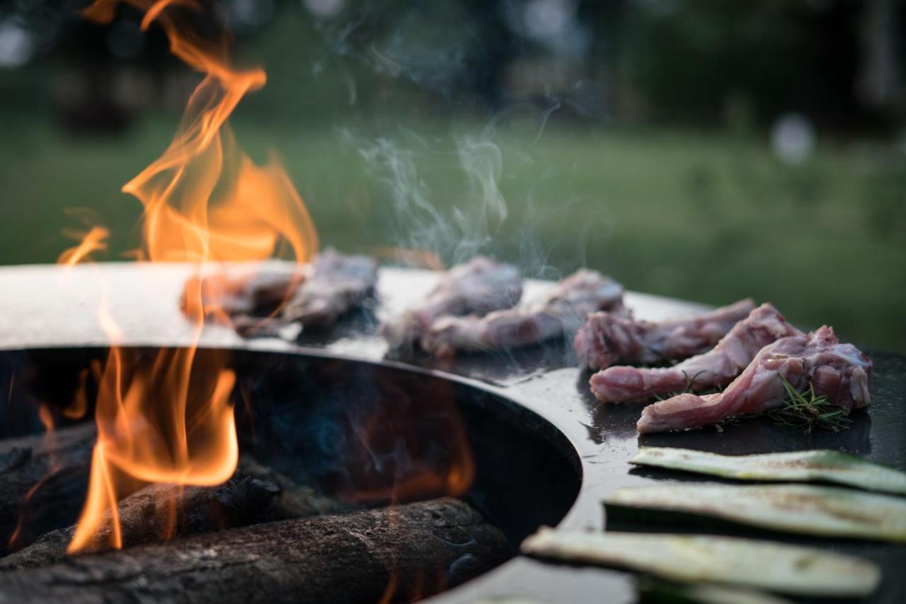 Glamping In Toscana, Luxury Tents In Agriturismo Biologico Sorano  ภายนอก รูปภาพ