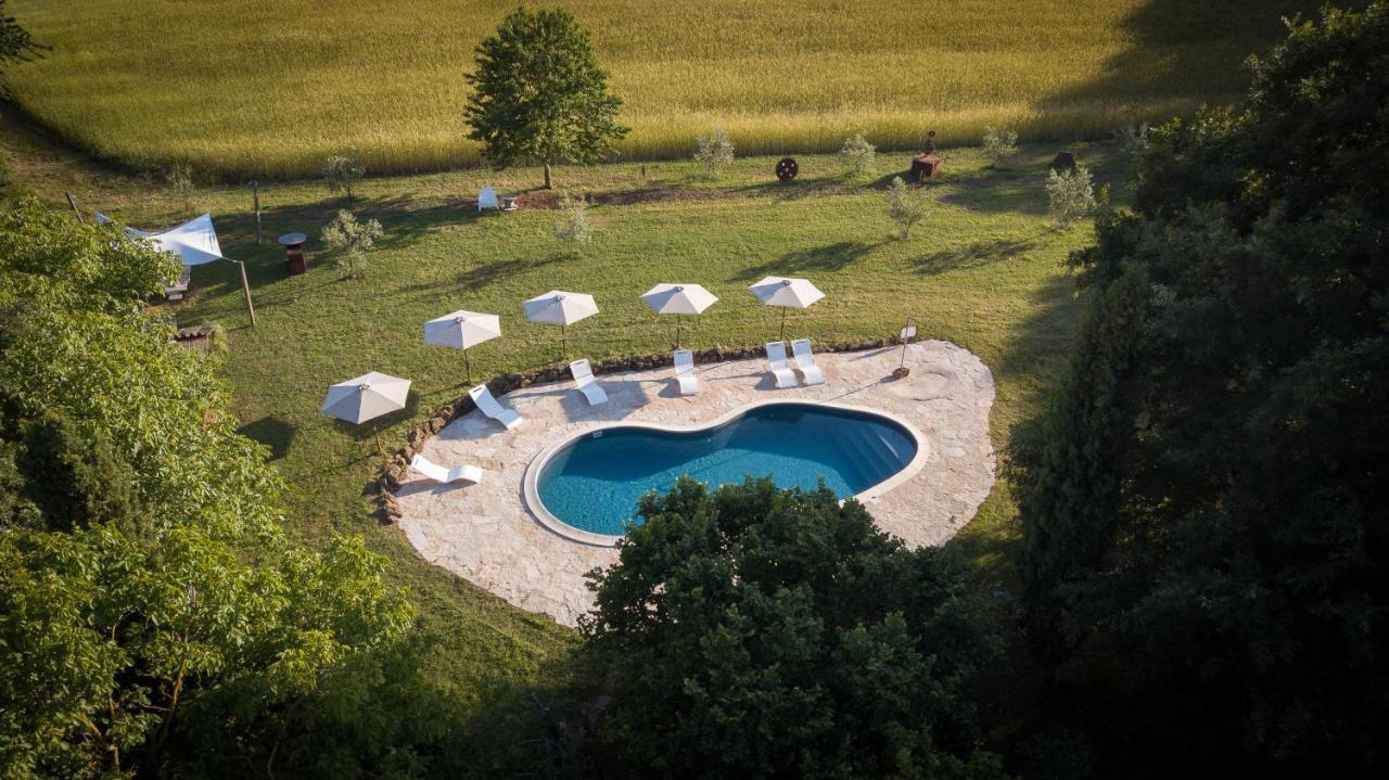 Glamping In Toscana, Luxury Tents In Agriturismo Biologico Sorano  ภายนอก รูปภาพ