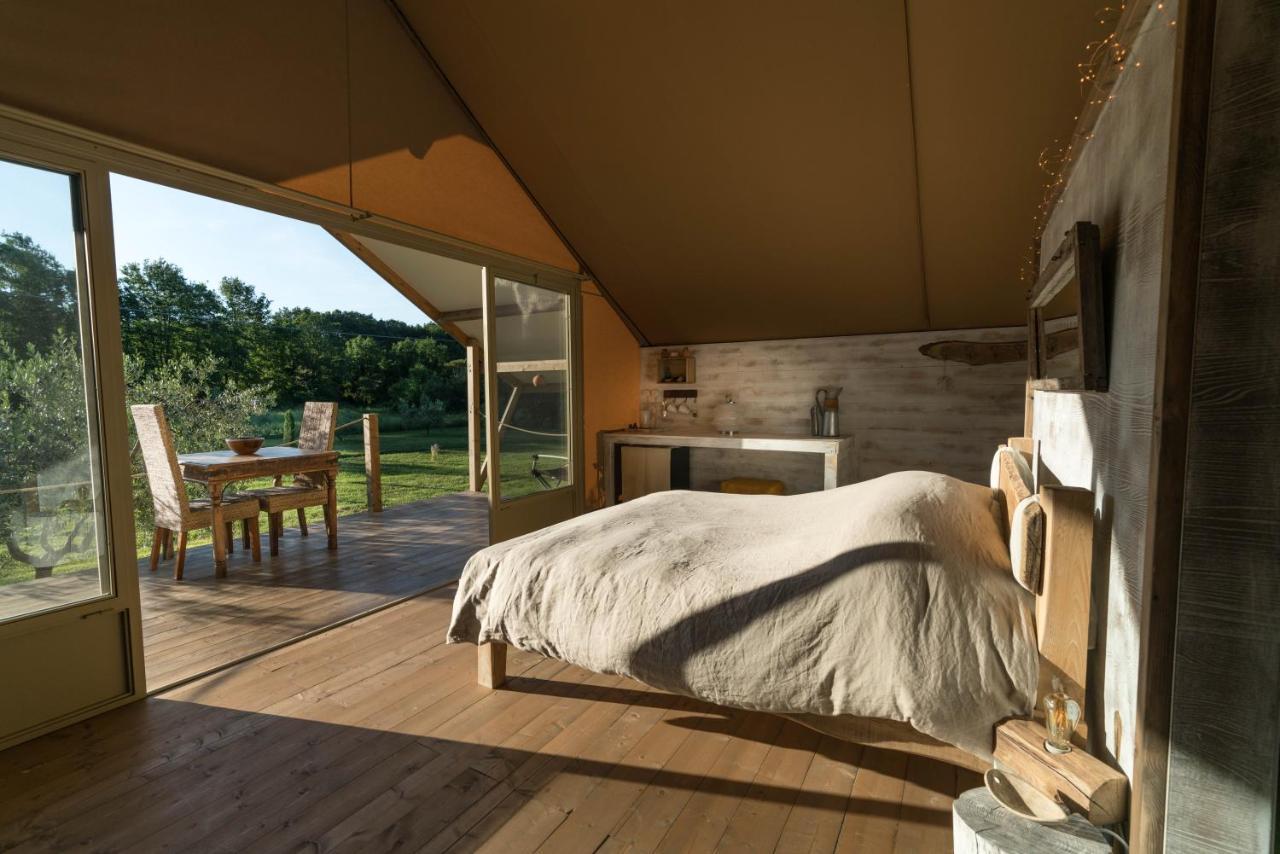 Glamping In Toscana, Luxury Tents In Agriturismo Biologico Sorano  ภายนอก รูปภาพ